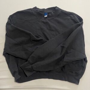 Sweatshirt crop top